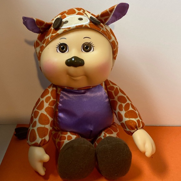 CPK Zoo Friends Giraffe 2021 CPK Cutie Barnyard Friends Lamb 2018 Plush Dolls - Picture 2 of 6
